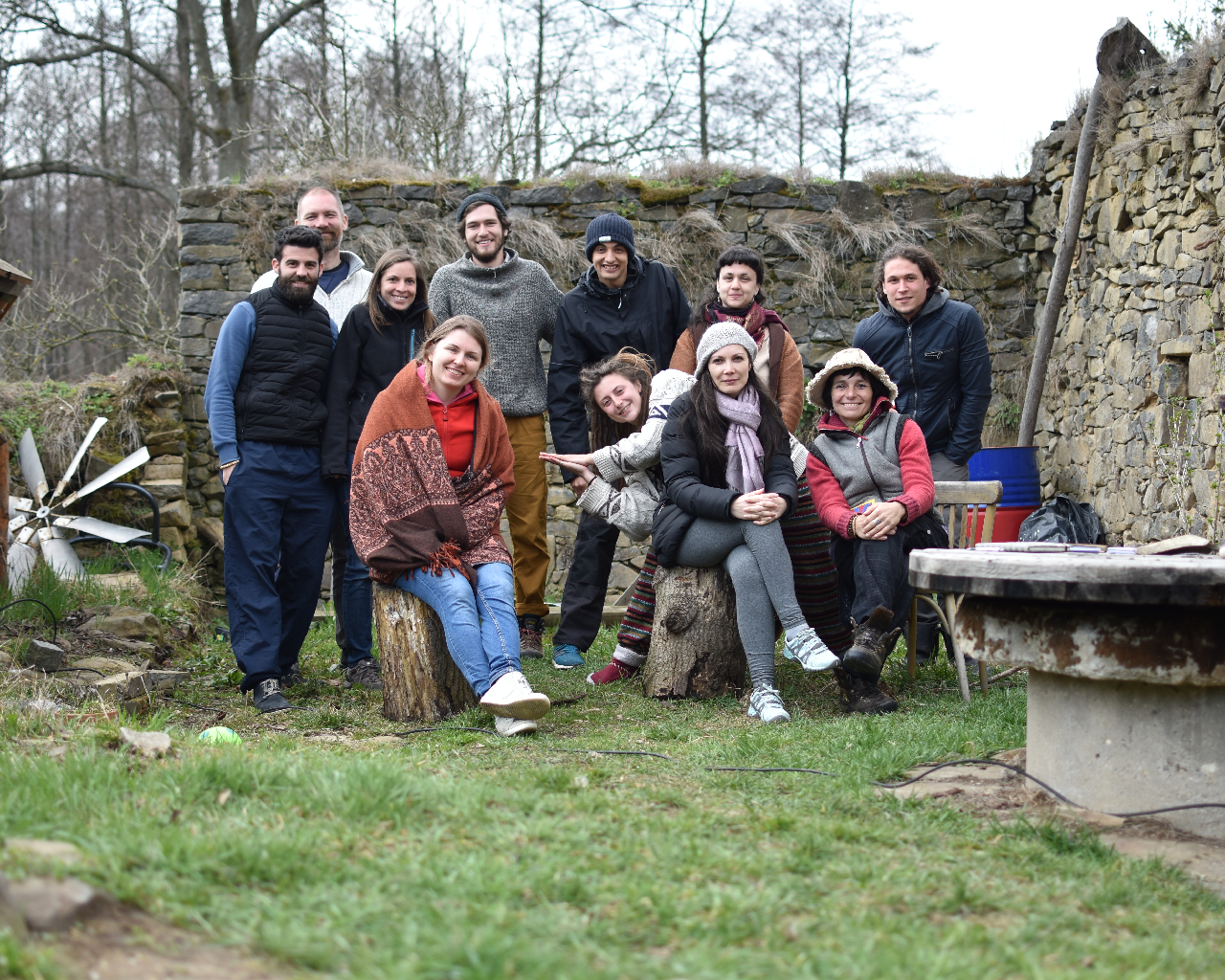 IPC 2019 - Introduction to permaculture in English - happy group of participants just before saying goodbye !
